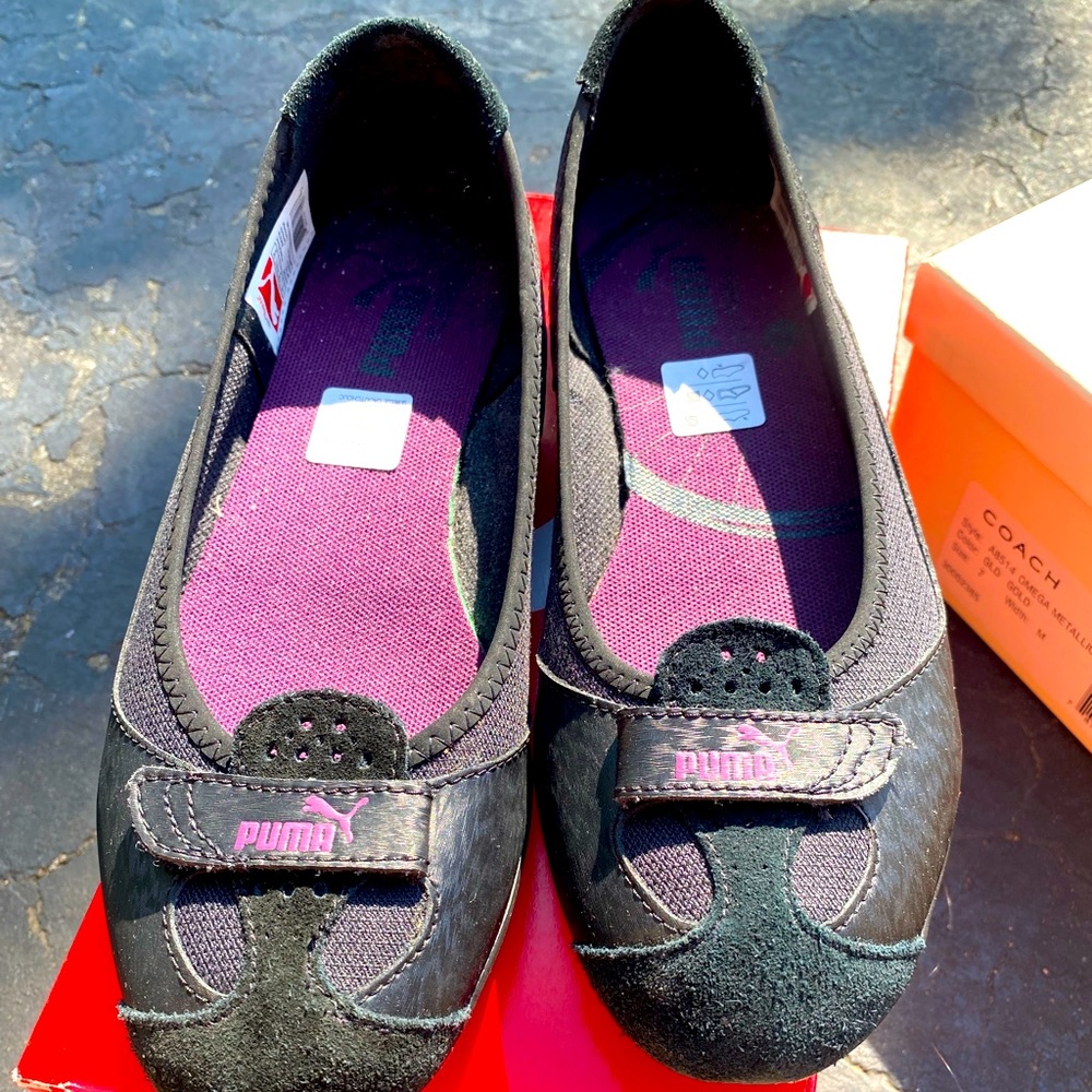 Like new Puma flats
